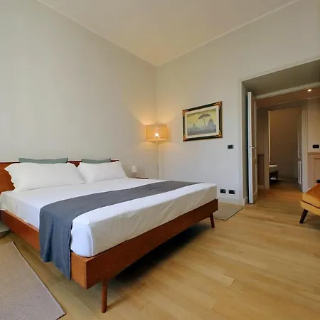 Boutique With View On Maxxi Museum Roma